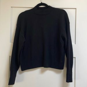 Everlane Cashmere Mockneck in black size M
